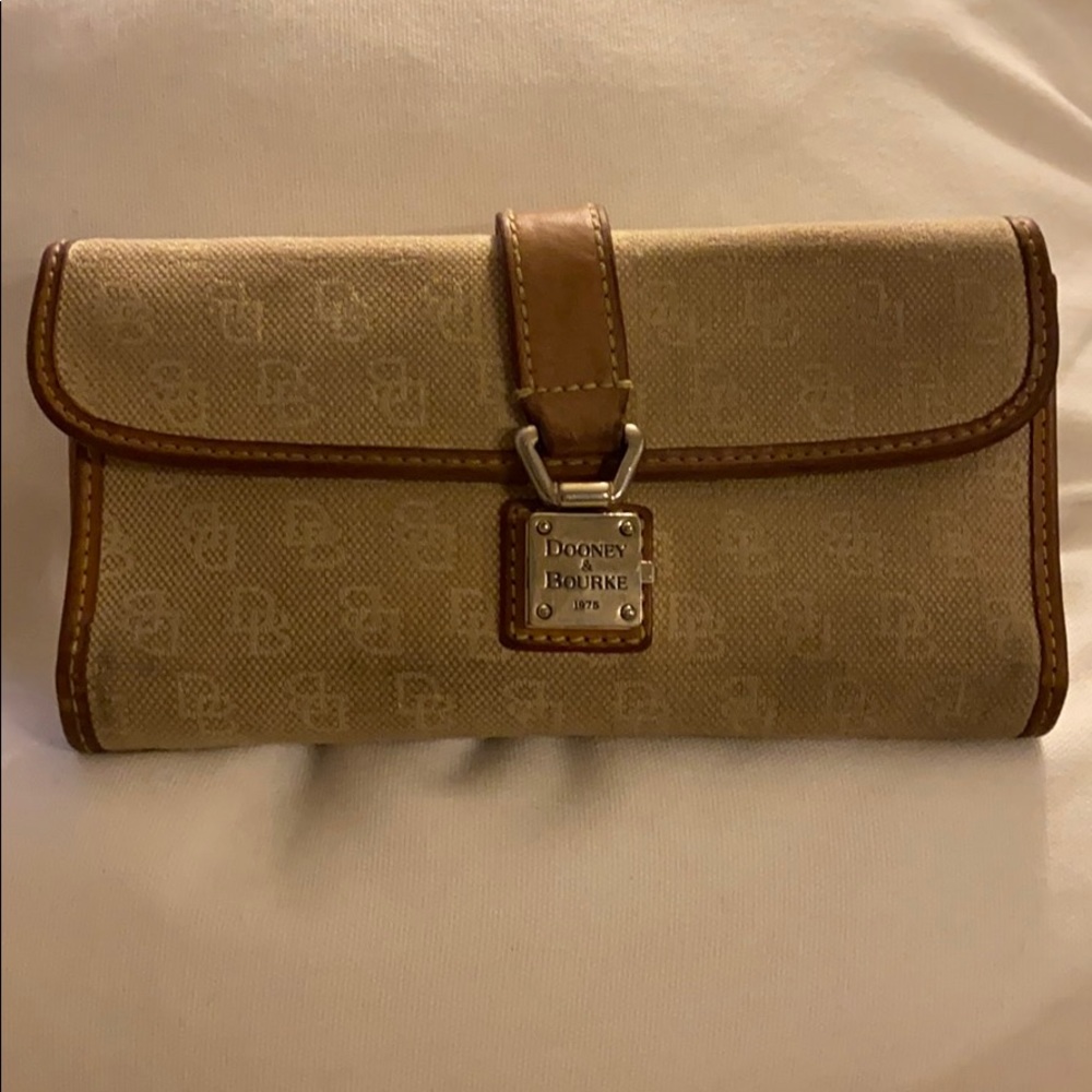 Dooney & Bourke Wallet